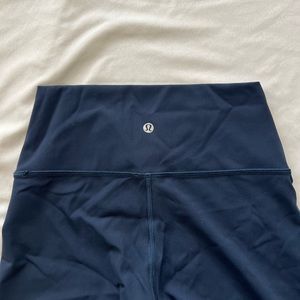 Lululemon navy blue leggings